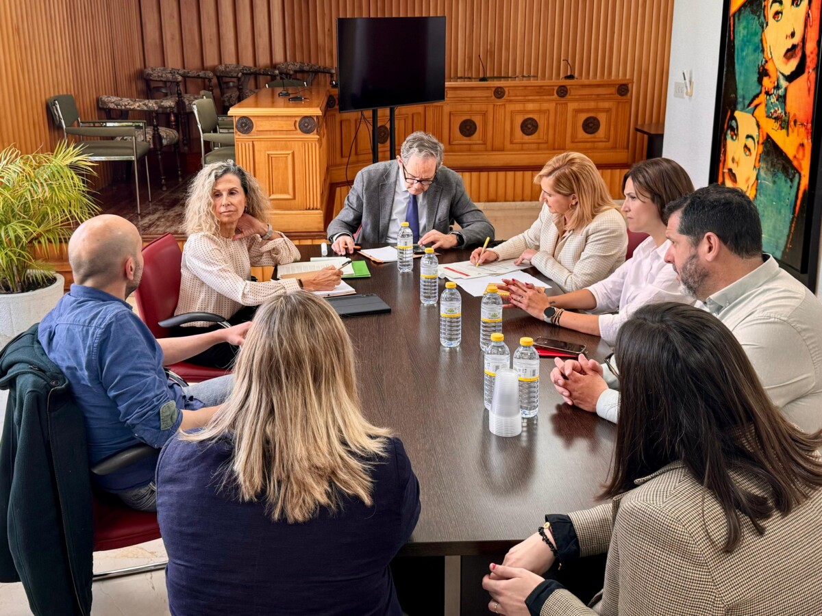 Reunión Pradas autobuses